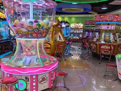 -汤姆熊欢乐世界(滨江店)