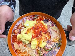 -嘎嘎香·大茶缸麻辣烫