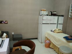 -美斯洛美甲美睫连锁店