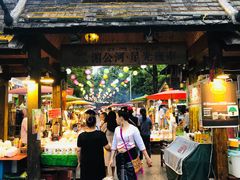 -东南亚风情赶摆街夜市
