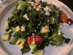 牛油果沙拉-the rug 飞毯 (朝阳公园店)