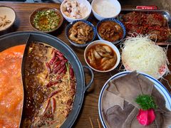 -萍姐火锅·公路夜市(武汉首店)