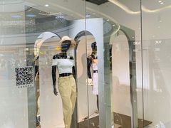 -URBAN REVIVO(佛山南海万达广场店)