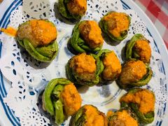 蟹黄墨鱼饼-龙桥私厨·姜花菊花过桥鱼·顺德菜(容桂店)