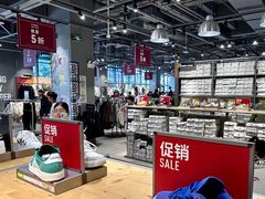 -百年港湾奥特莱斯(香炉礁店)