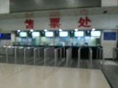 -凯旋公路客运站