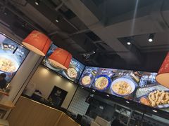 -魔都三兄弟酸辣粉·蘸卤炸串(虹桥万科店)