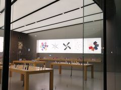 -Apple零售店(新街口店)
