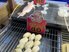 -席娜卡琳火车铁道夜市