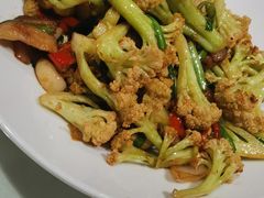 小炒有机菜花-八大碗·地道东北菜(中街店)