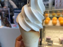 -喜茶(北京华贸购物中心店)