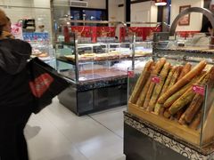 面包甜点陈列柜-味多美(江桥万达店)