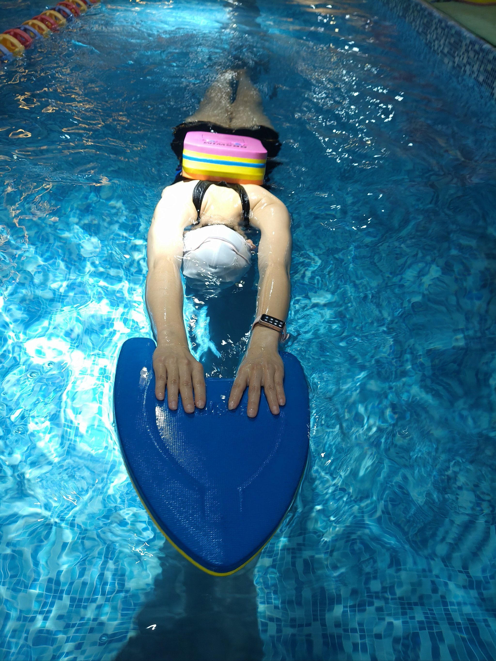 关于首创女生游泳班的始末