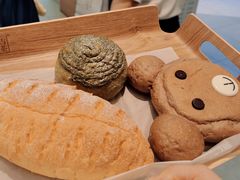 -奈雪的茶(亨特国际广场店)