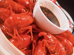 -冶建镜子·老南昌大排档·江西虾王(总店)