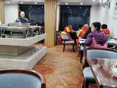 -光明顶山庄