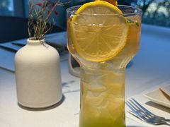 -春树下·树屋花房西餐厅(罍街AS1980店)