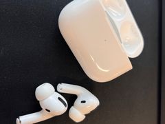 -Apple零售店(华贸购物中心店)