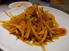 -关东小磨东北菜(漕河泾印象城店)