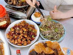-丹水桥地锅鱼·翘嘴鲌·地方特色全鱼宴(丹江口大坝店)