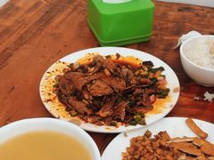 -温记府廟豆汤饭·始于1955年(海椒店)