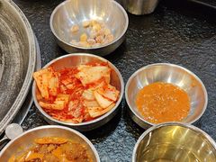 -GOGIYA·咕叽吖韩国传统烤肉店(东方新天地店)
