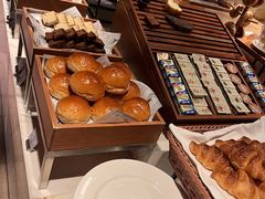 -上海中航虹桥机场泊悦酒店