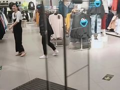 -H&M(来又来时尚购物广场店)