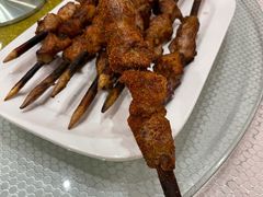 买买提烤肉(羊肉串)-巴扎美食·新疆菜·西域歌舞表演餐厅(新疆大厦店)