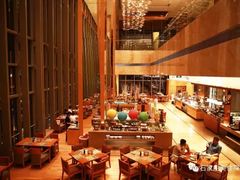 大堂-视界美食自助餐厅·石家庄希尔顿酒店