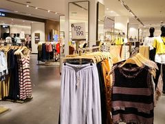 -URBAN REVIVO(佛山南海万达广场店)