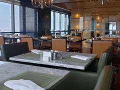 -上海龙之梦万丽酒店