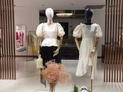 -银泰百货(厦门国贸中心店)