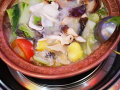 -阿婆情腊排骨火锅(金虹路店)