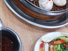 -清真老铁家灌汤包