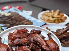 -老鼎万春卤菜(五代传承创始老店)