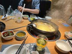 -一朵菌·野生菌探索家火锅(南亚店)