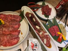 -炼火烤肉店