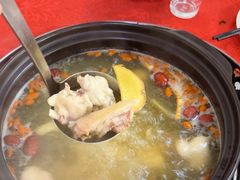 -花苑美食横琴生蚝火锅(拱北粤华路店)