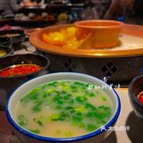 [馋]我来挑战，火爆北京的手打丸火锅店[火锅][耶]