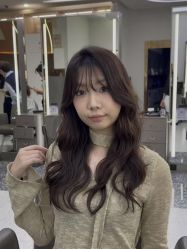 -苏豪路易士·嘉玛发廊