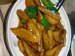 地三鲜-四姐妹东北饺子(沙尾路店)