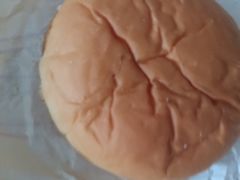 鸡肉汉堡-味多美蛋糕(六里桥店)