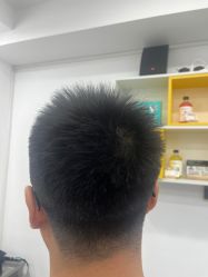 -LILI·HAIR SALON理理造型