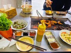 -马路牙子烧烤音乐酒馆(望京店)