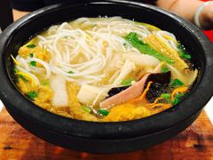 -桥香园正宗过桥米线(机场五店)