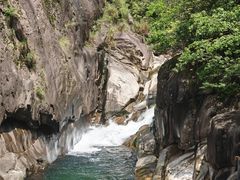 -鄣山大峡谷