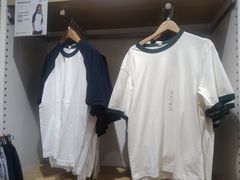 -优衣库(上海虹口龙之梦店)