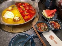 -湊湊火锅·茶憩(打浦桥日月光店)