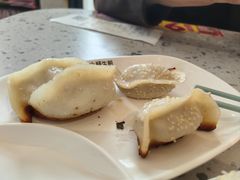 -小杨生煎(天之骄子店)